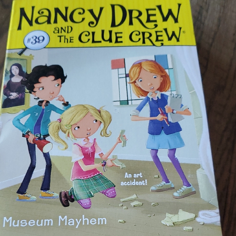 Nancy Drew and the Clue Crew Book Set - Picture 7 of 7